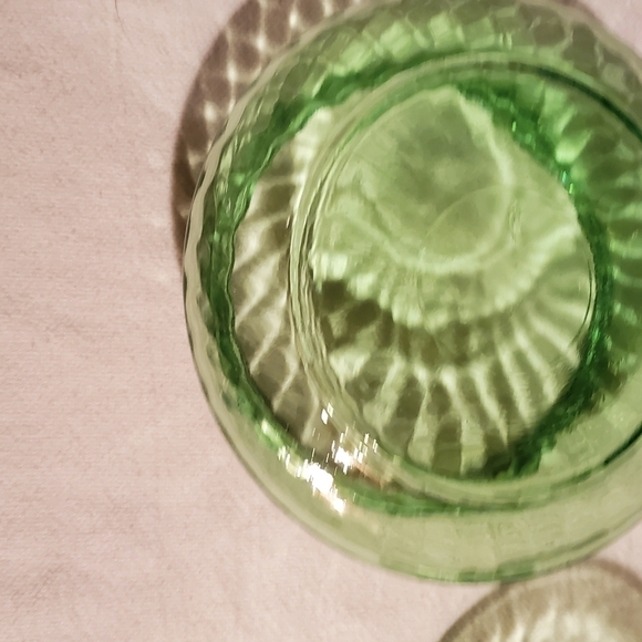 Vintage Spiral Green Hocking Glass Bowl (1928-30) with Lid Depression Glass - Picture 10 of 15